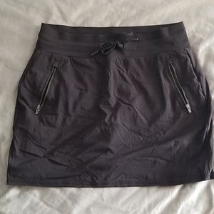 Athleta Trekkie Skort